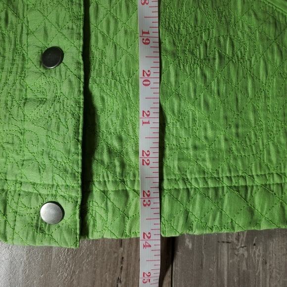 Coldwater Creek Women's Quilted Blazer Jacket 100% Silk Pockets Lime Green XS - Picture 7 of 17